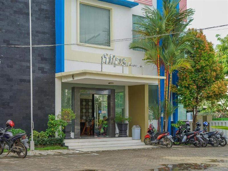 Reddoorz Plus Near Uin Banjarmasin Sungai Lutus Exterior photo