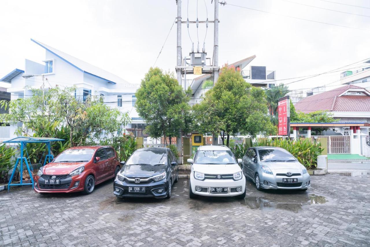 Reddoorz Plus Near Uin Banjarmasin Sungai Lutus Exterior photo