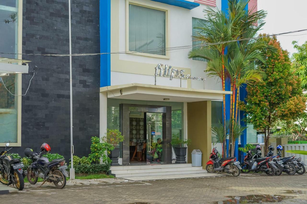 Reddoorz Plus Near Uin Banjarmasin Sungai Lutus Exterior photo